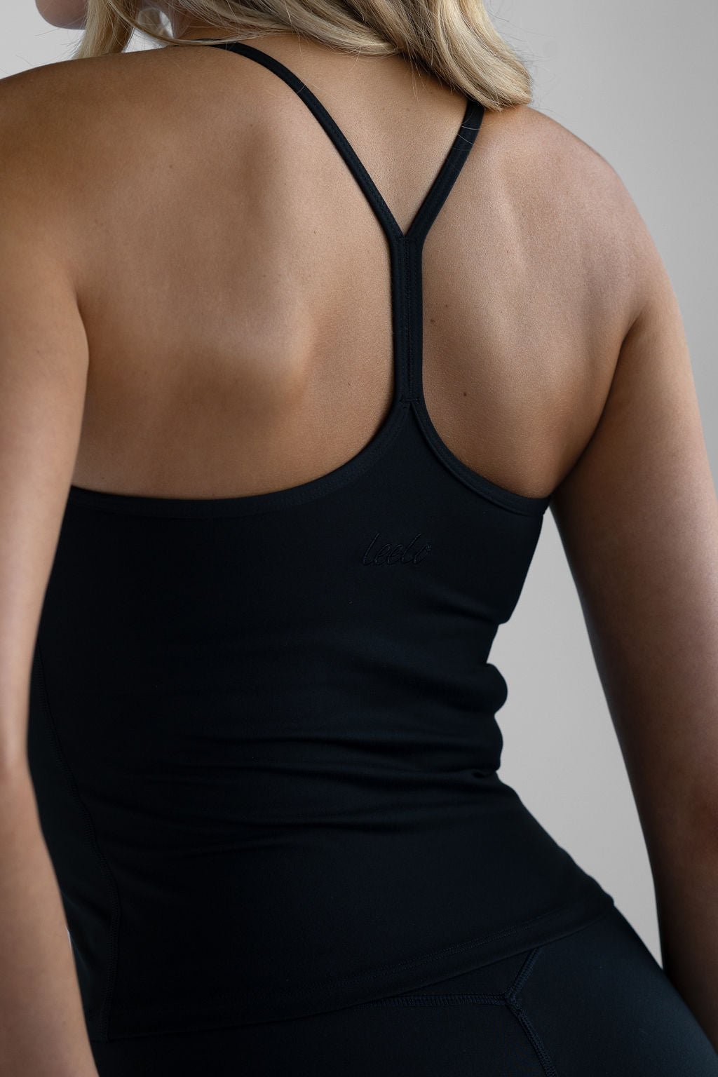 Elevate Tank - Black (pre - order) - LEELO ACTIVE
