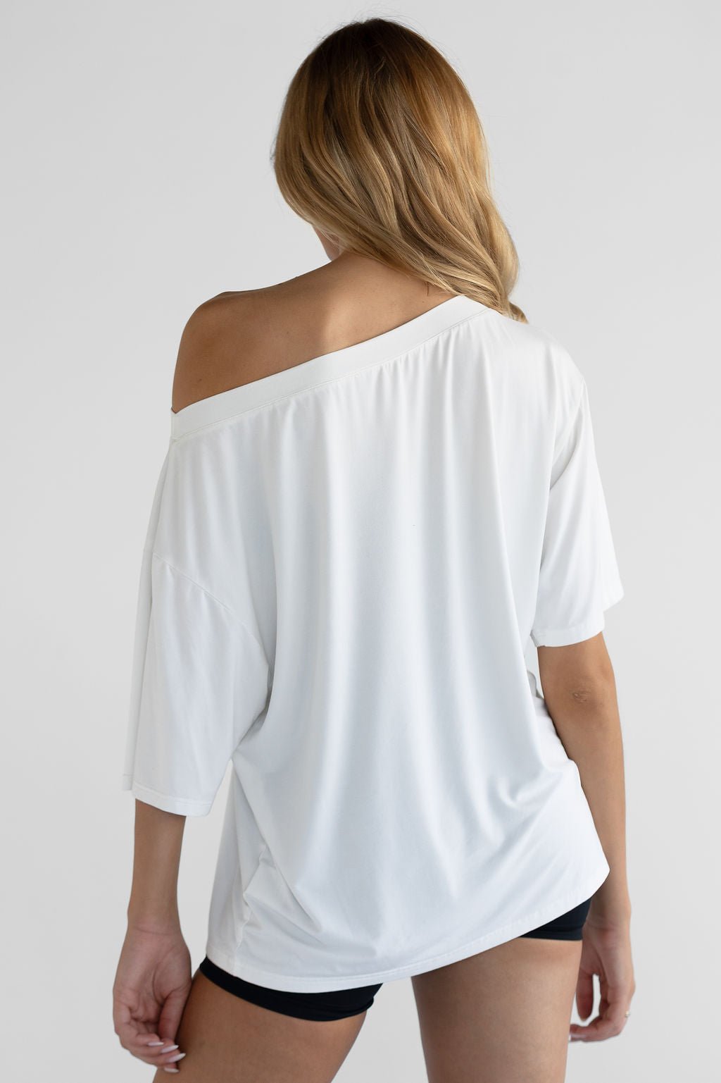 Off Shoulder Bamboo T-Shirt - White (COMING SOON) - LEELO ACTIVE
