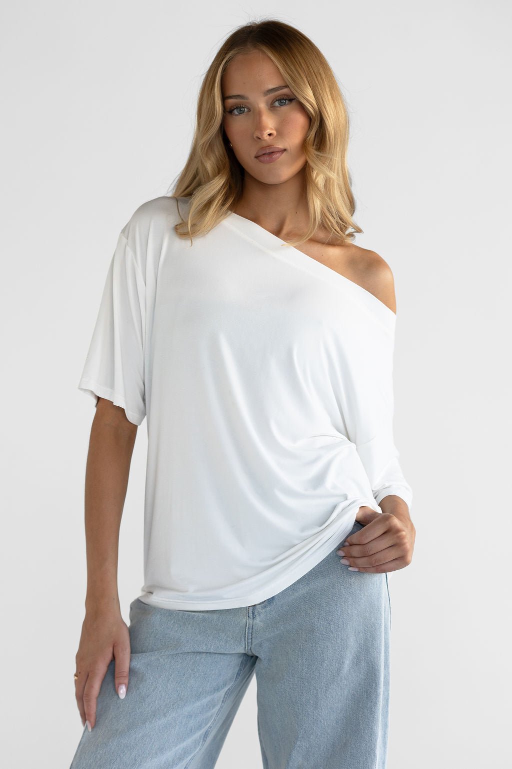 Off Shoulder Bamboo T-Shirt - White (COMING SOON) - LEELO ACTIVE