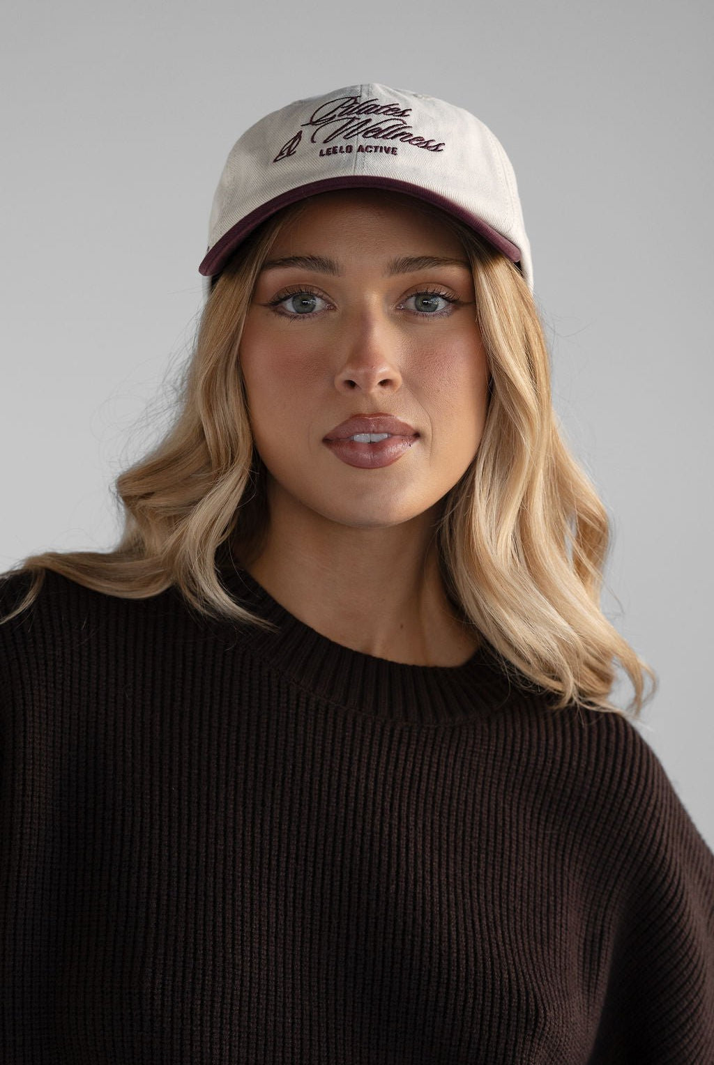 Pilates & Wellness Cap - Cherry Cola - LEELO ACTIVE