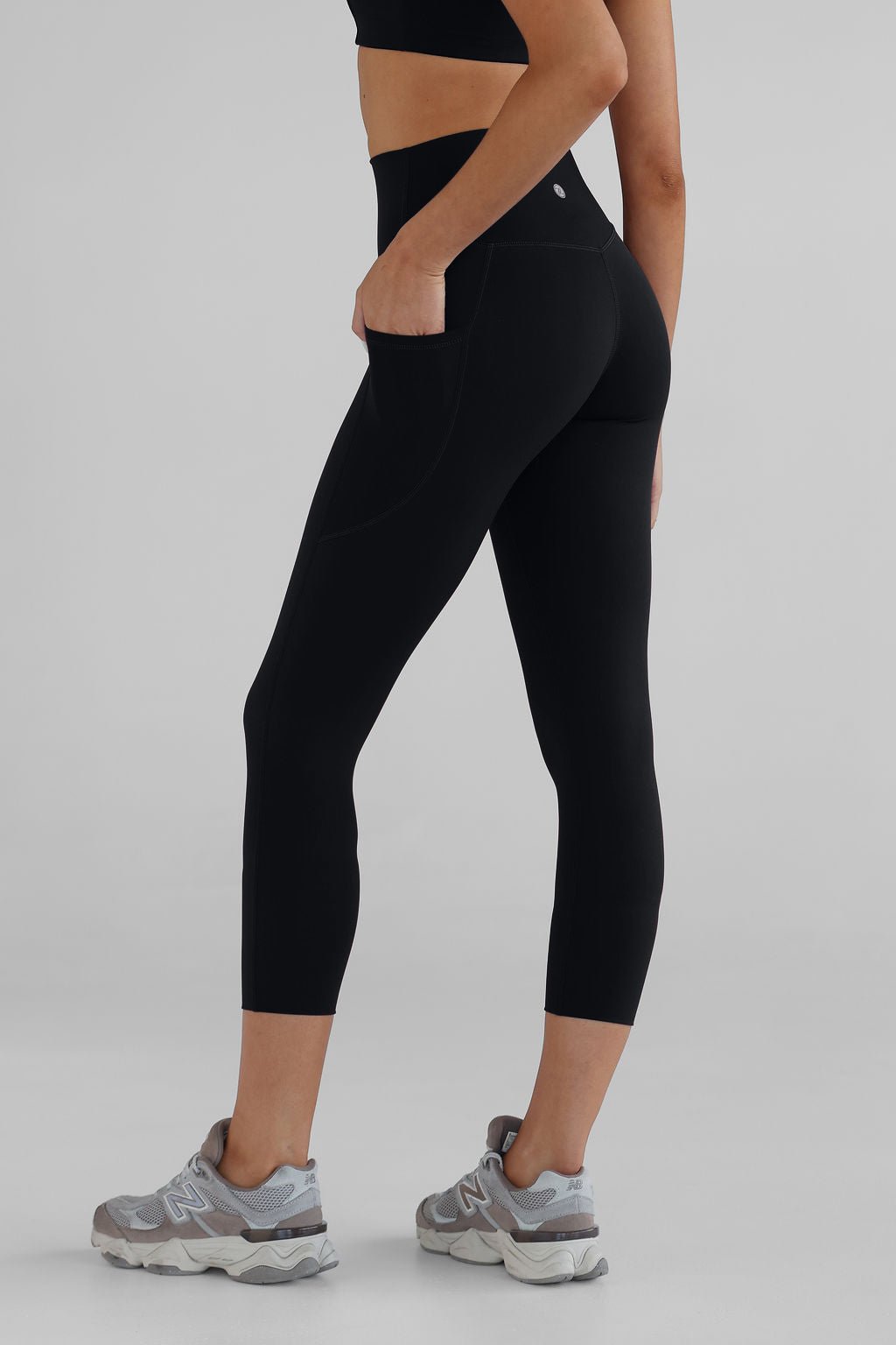 SCULPT 7/8 Pocket Leggings - Black - LEELO ACTIVE