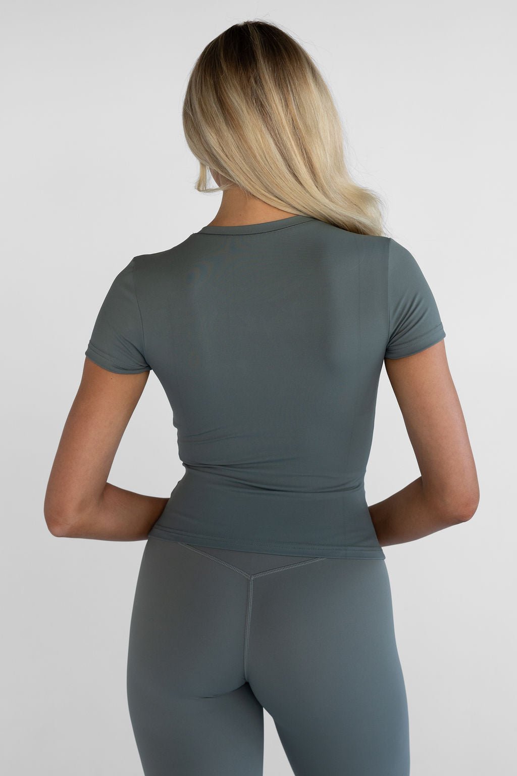 SCULPT Fitted Tee - Green Mist - LEELO ACTIVE