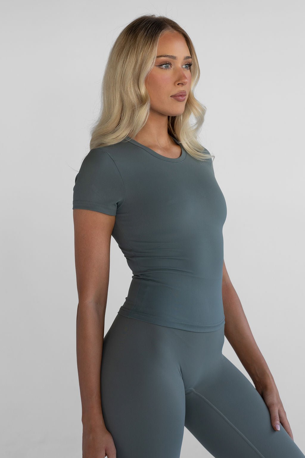 SCULPT Fitted Tee - Green Mist - LEELO ACTIVE