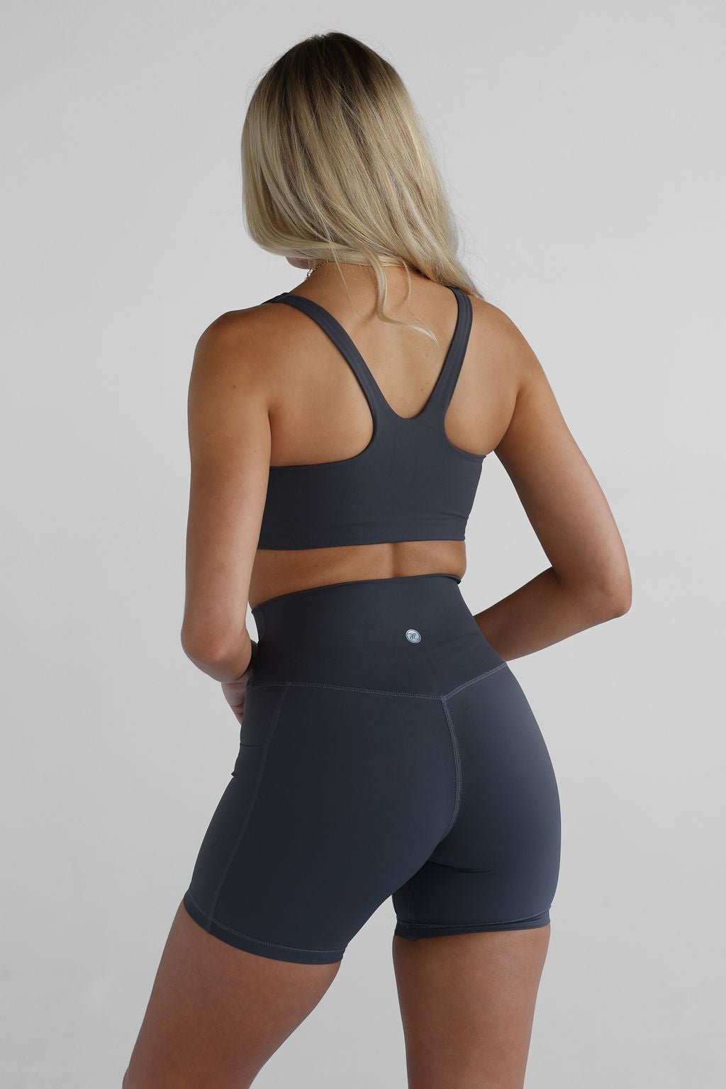 SCULPT Shape Crop - Ash - LEELO ACTIVE