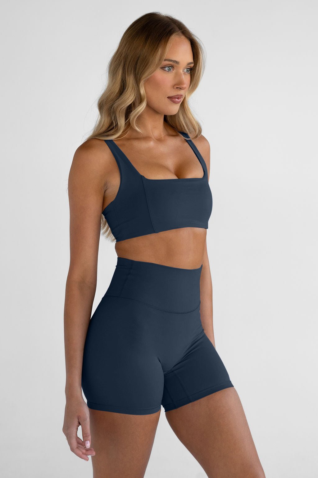 SCULPT Shape Crop - Navy - LEELO ACTIVE