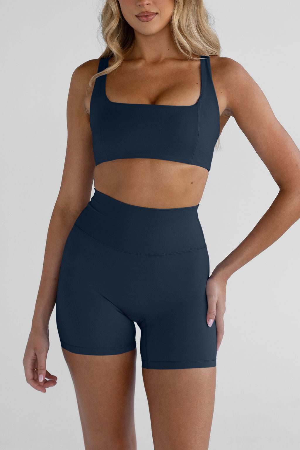 SCULPT Shape Crop - Navy - LEELO ACTIVE