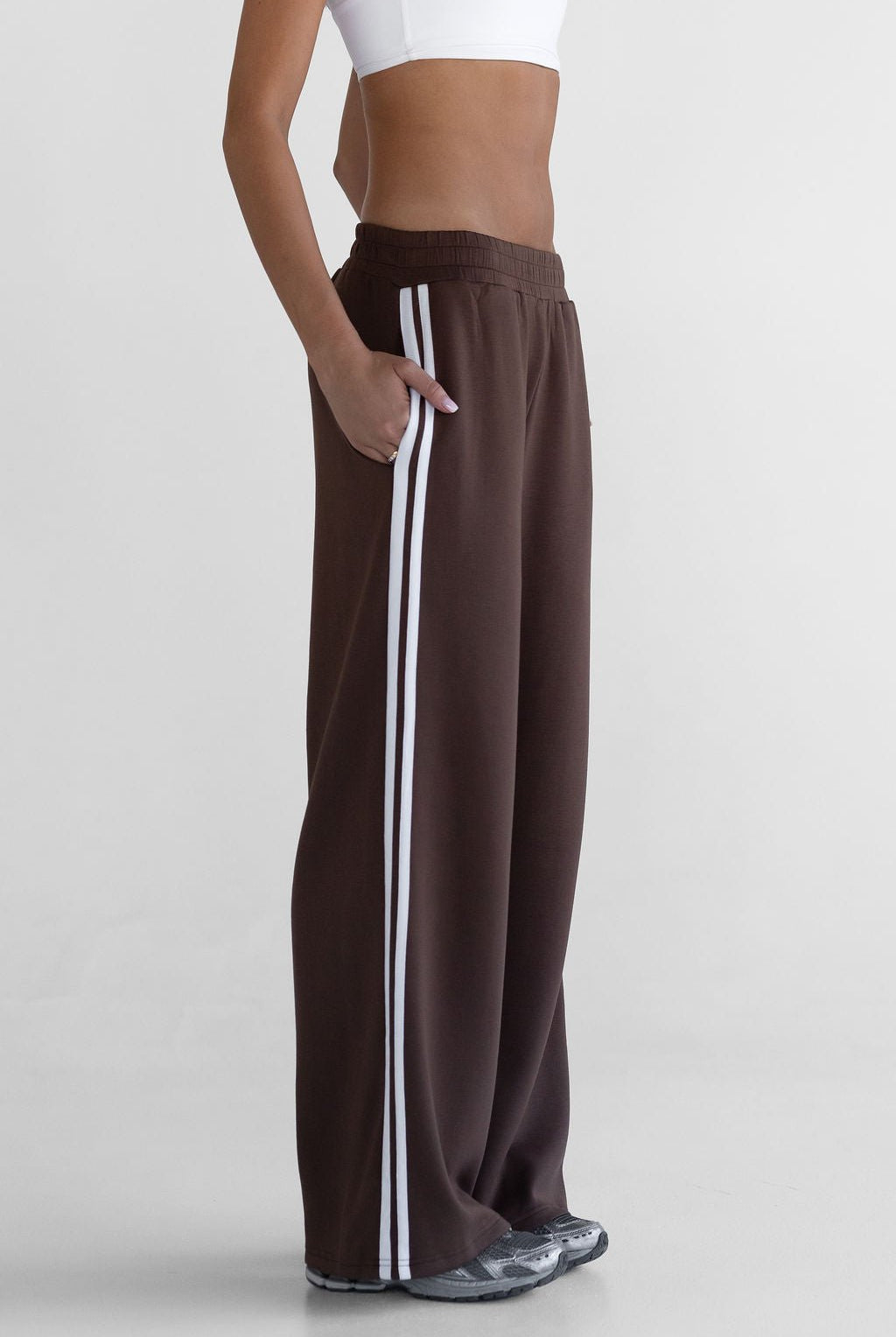 Track Star Pants - Dark Chocolate - LEELO ACTIVE