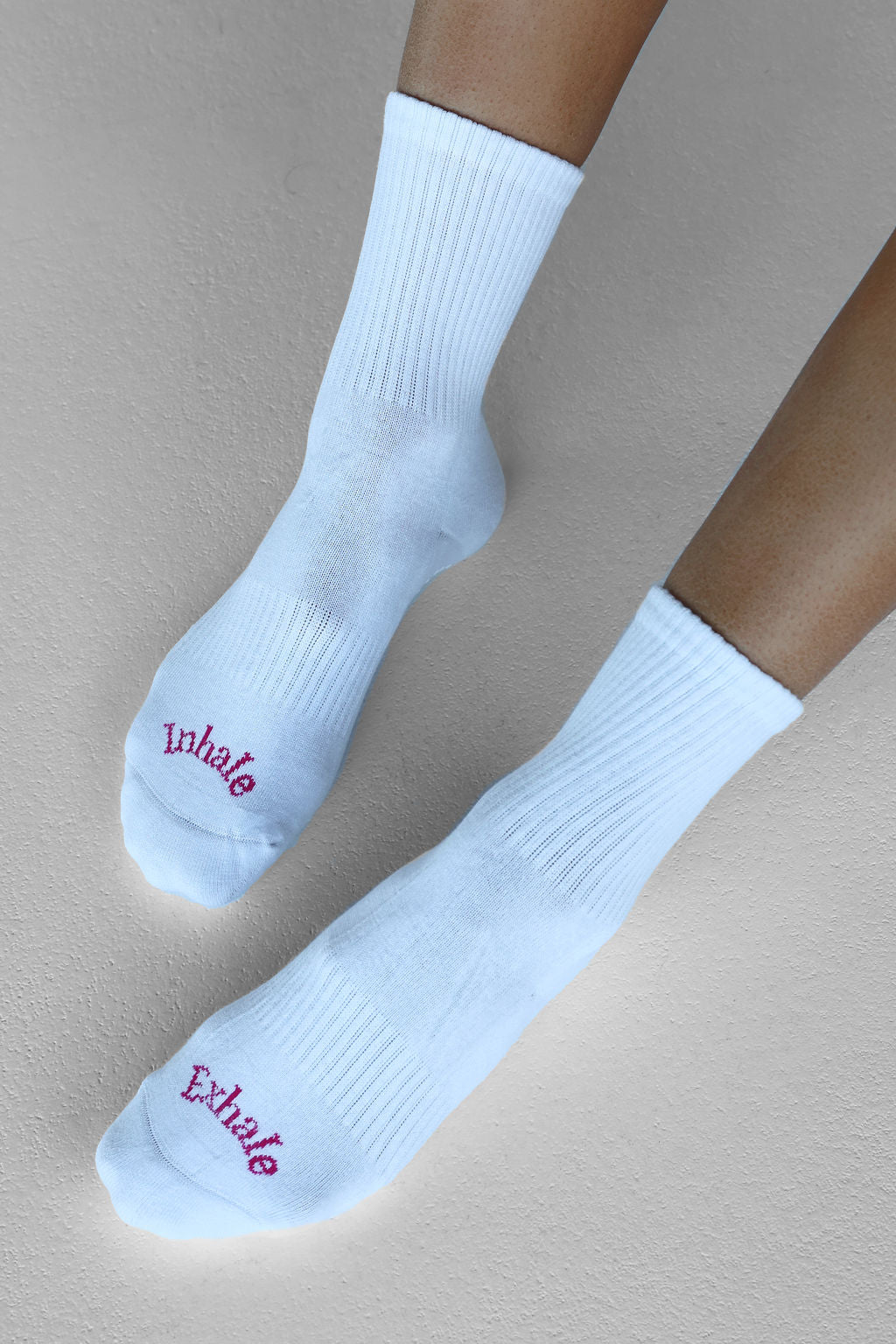 Breathe Grip Socks - Pink - LEELO ACTIVE