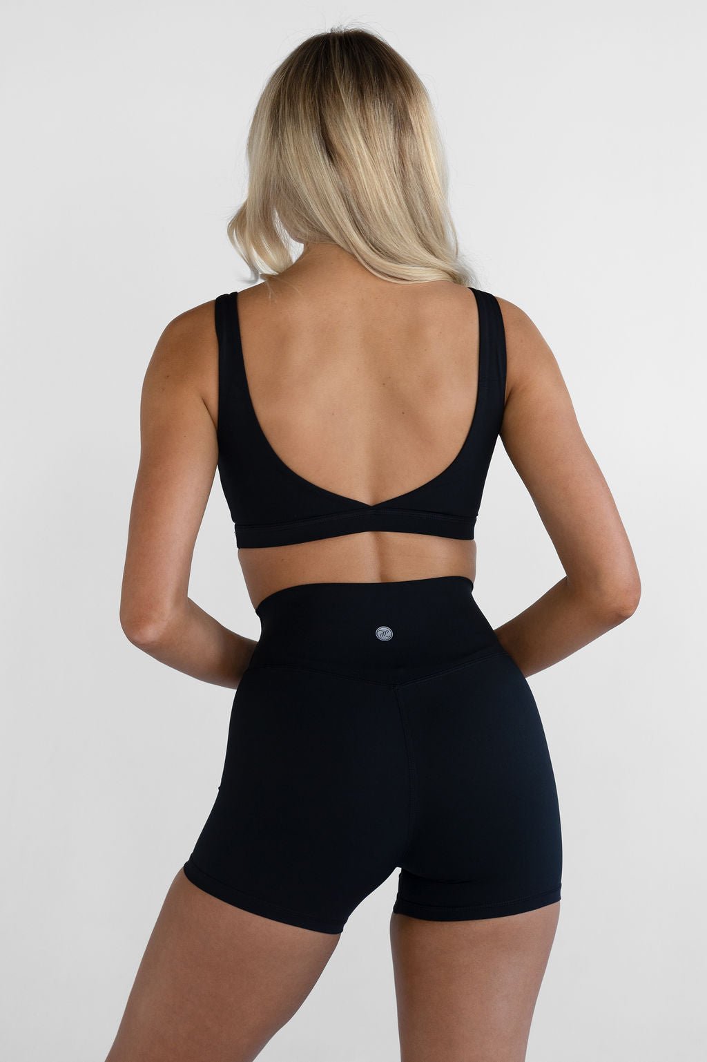 4" Sculpt Bike Shorts - Black - LEELO ACTIVE