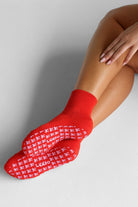 Holiday Grip Socks - Red Ribbons - LEELO ACTIVE