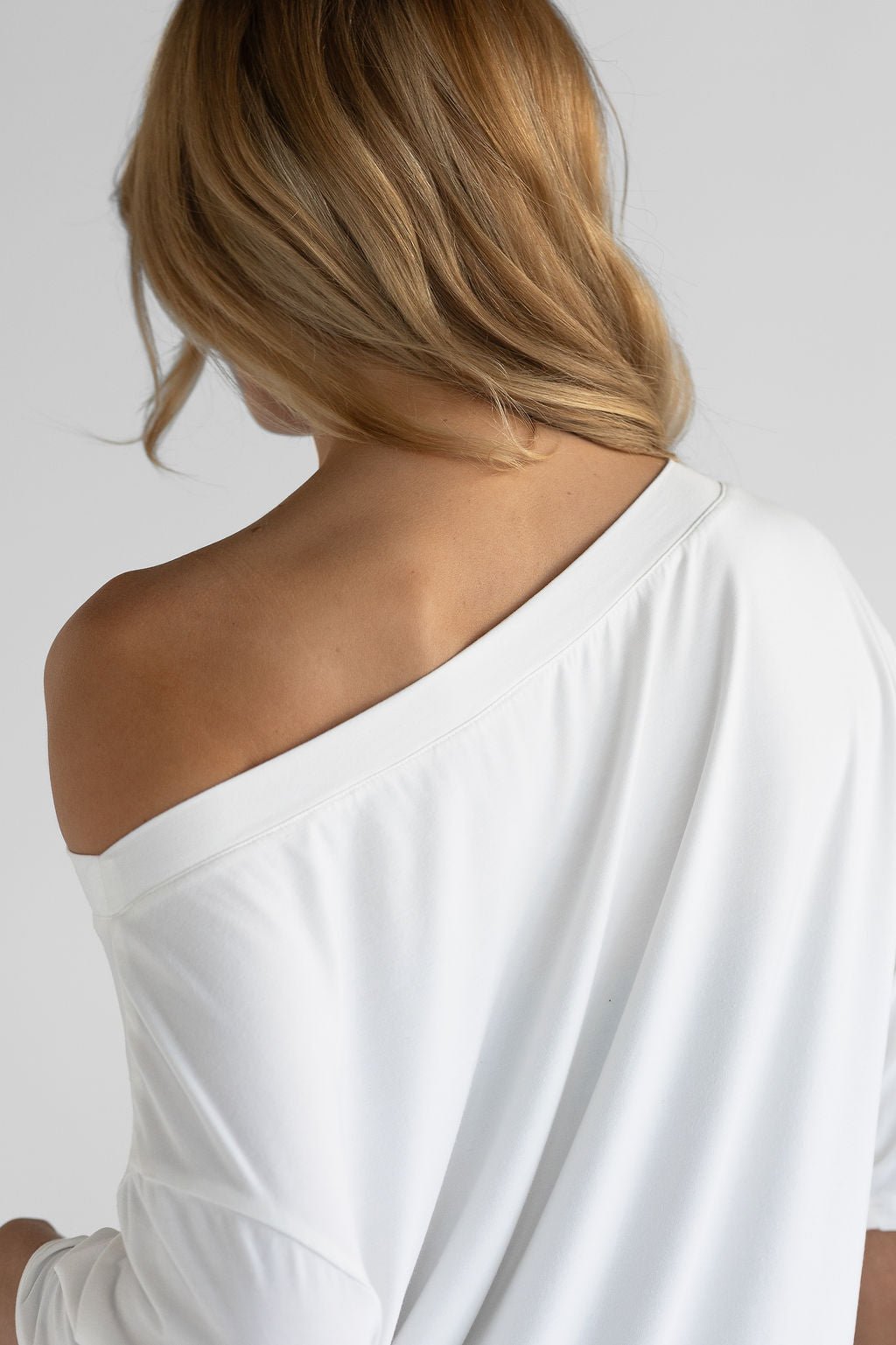 Off Shoulder Bamboo T-Shirt - White (COMING SOON) - LEELO ACTIVE