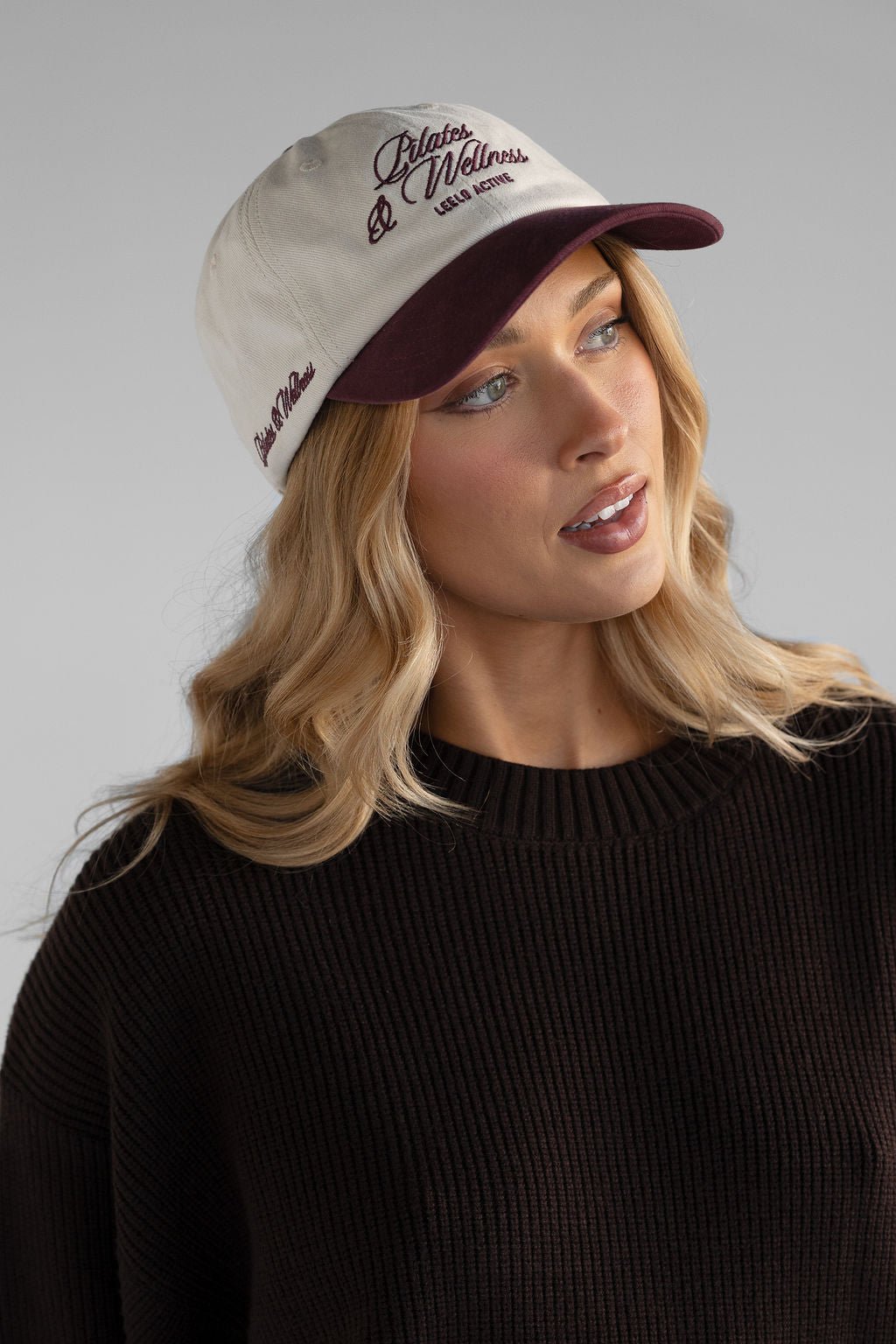 Pilates & Wellness Cap - Cherry Cola - LEELO ACTIVE