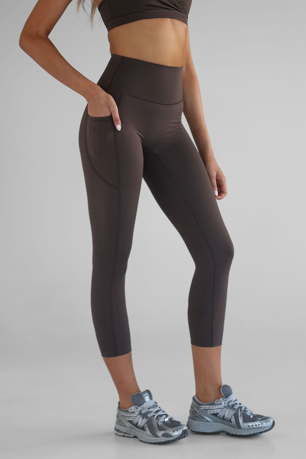 SCULPT 7/8 Pocket Leggings - Dark Chocolate - LEELO ACTIVE