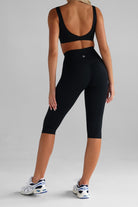 Sculpt Capris (3/4 Leggings) - Black - LEELO ACTIVE