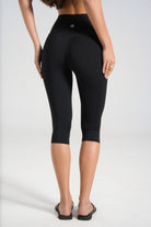 Sculpt Capris (3/4 Leggings) - Black - LEELO ACTIVE