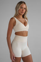 SCULPT Crop - French Vanilla - LEELO ACTIVE