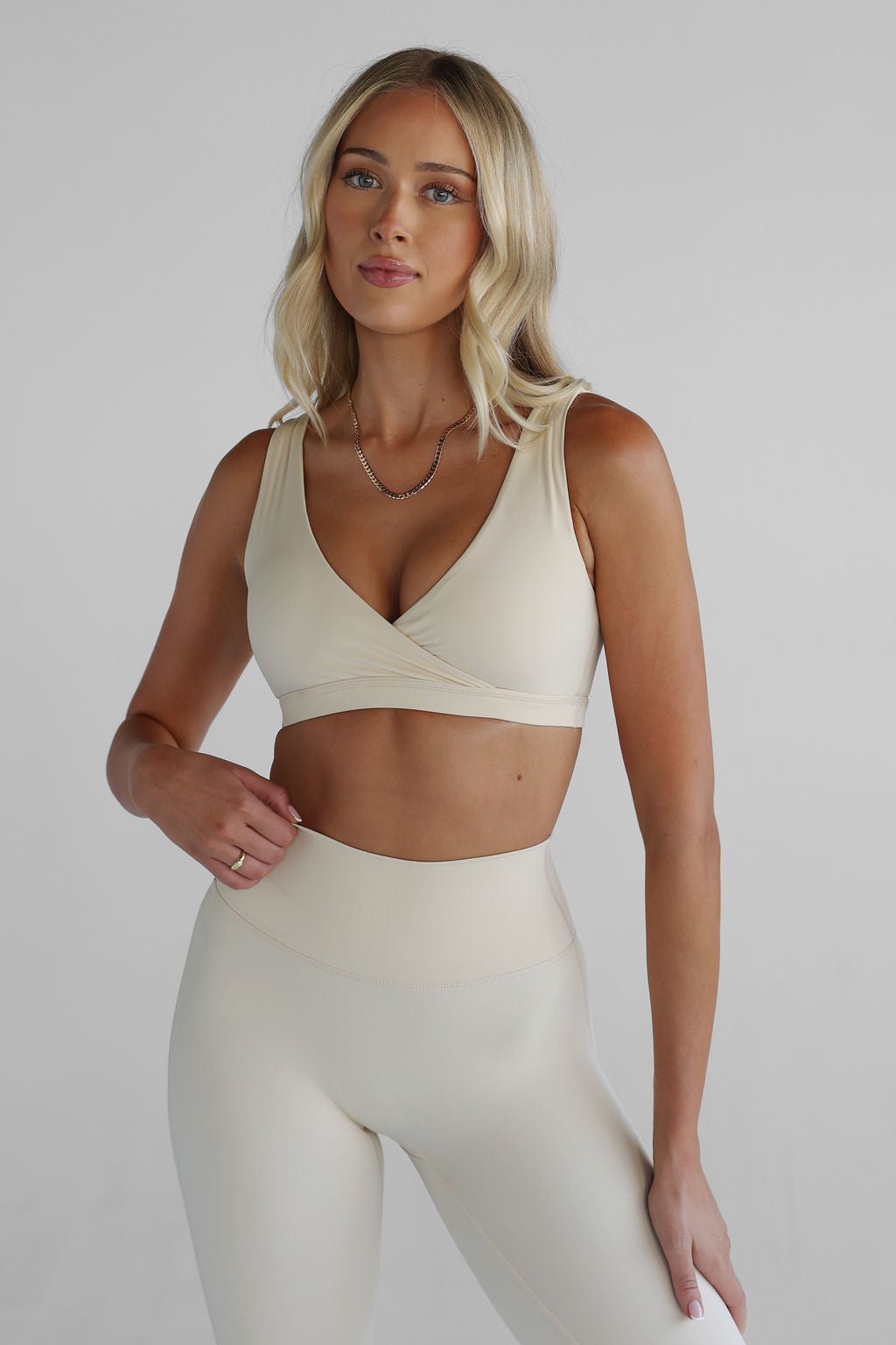 SCULPT Flare Leggings - French Vanilla - LEELO ACTIVE