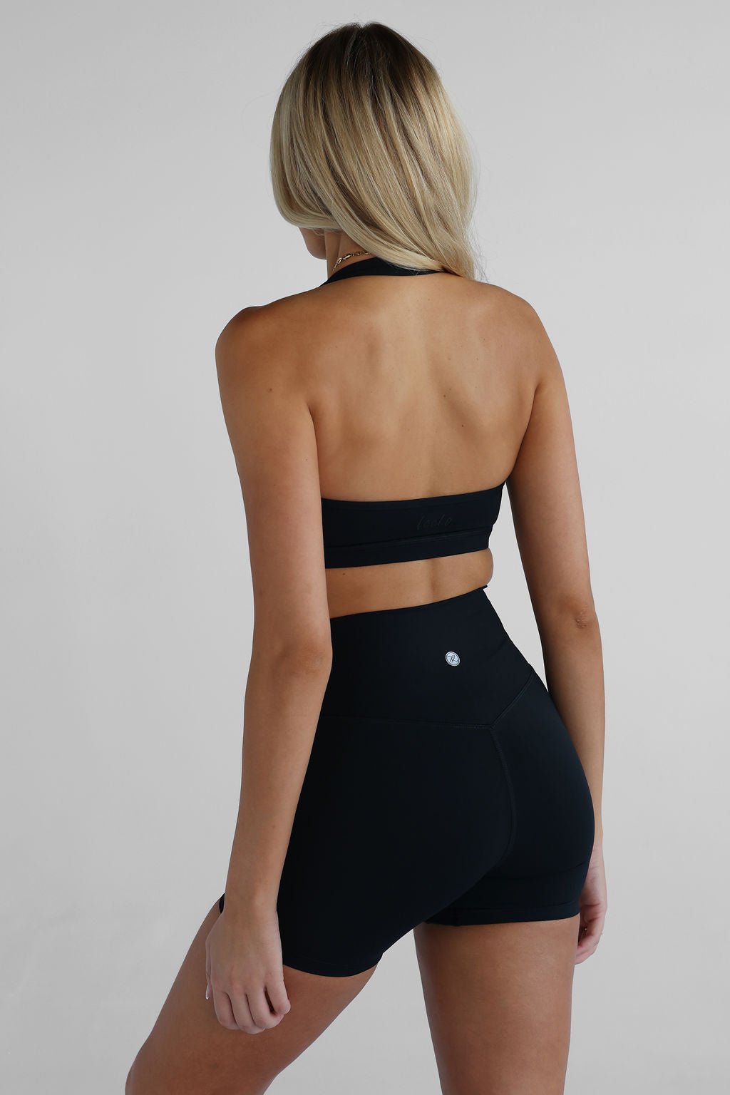 Sculpt Halter Neck Crop - Black - LEELO ACTIVE