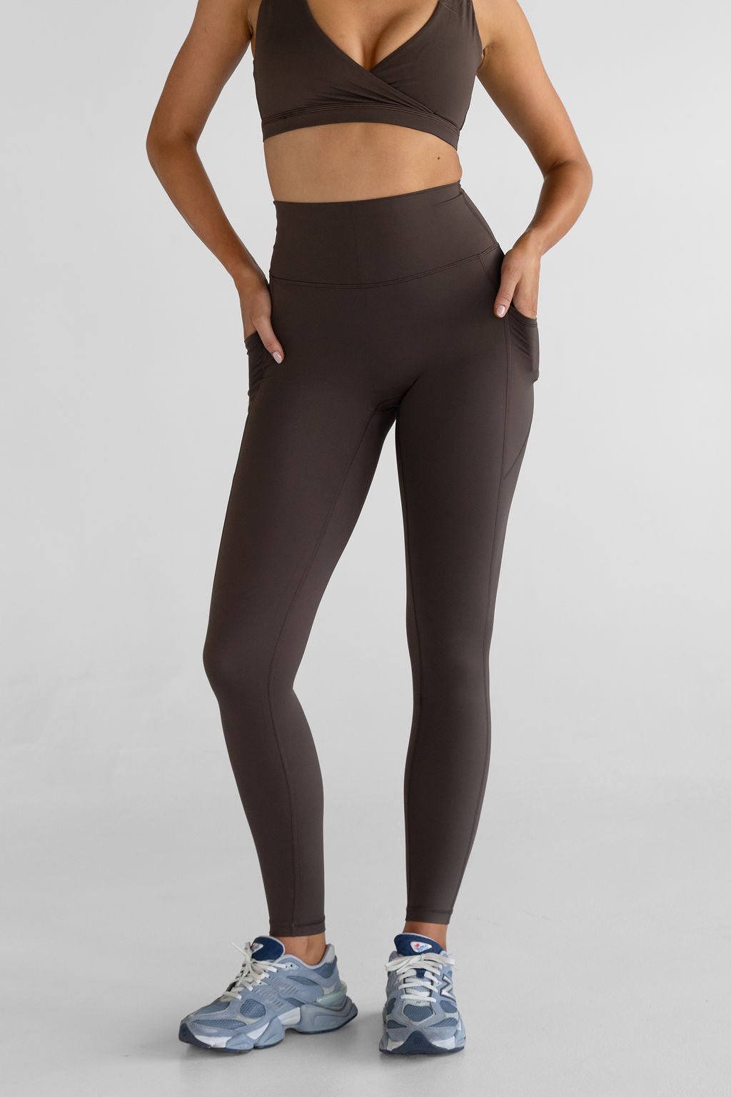 SCULPT Pocket Full Length Leggings - Dark Chocolate - LEELO ACTIVE