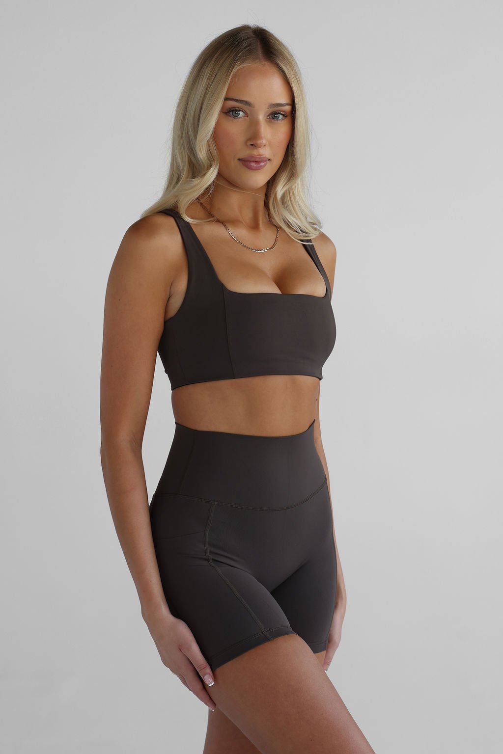 SCULPT Shape Crop - Dark Chocolate - LEELO ACTIVE