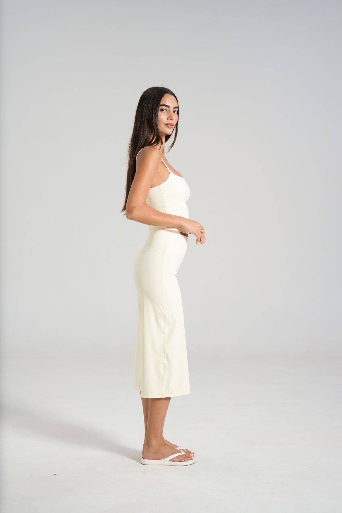 Sculpt Wide Leg Capri - Chai - LEELO ACTIVE
