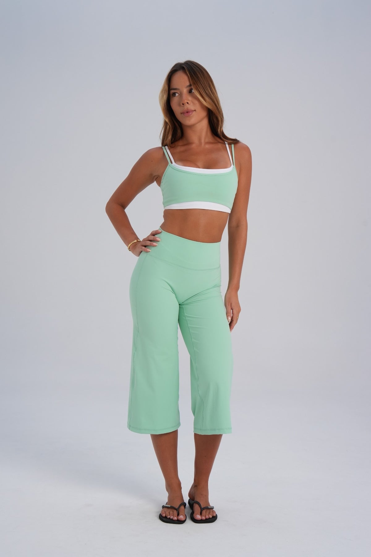 Sculpt Wide Leg Capri - Tiffany (pre-order) - LEELO ACTIVE