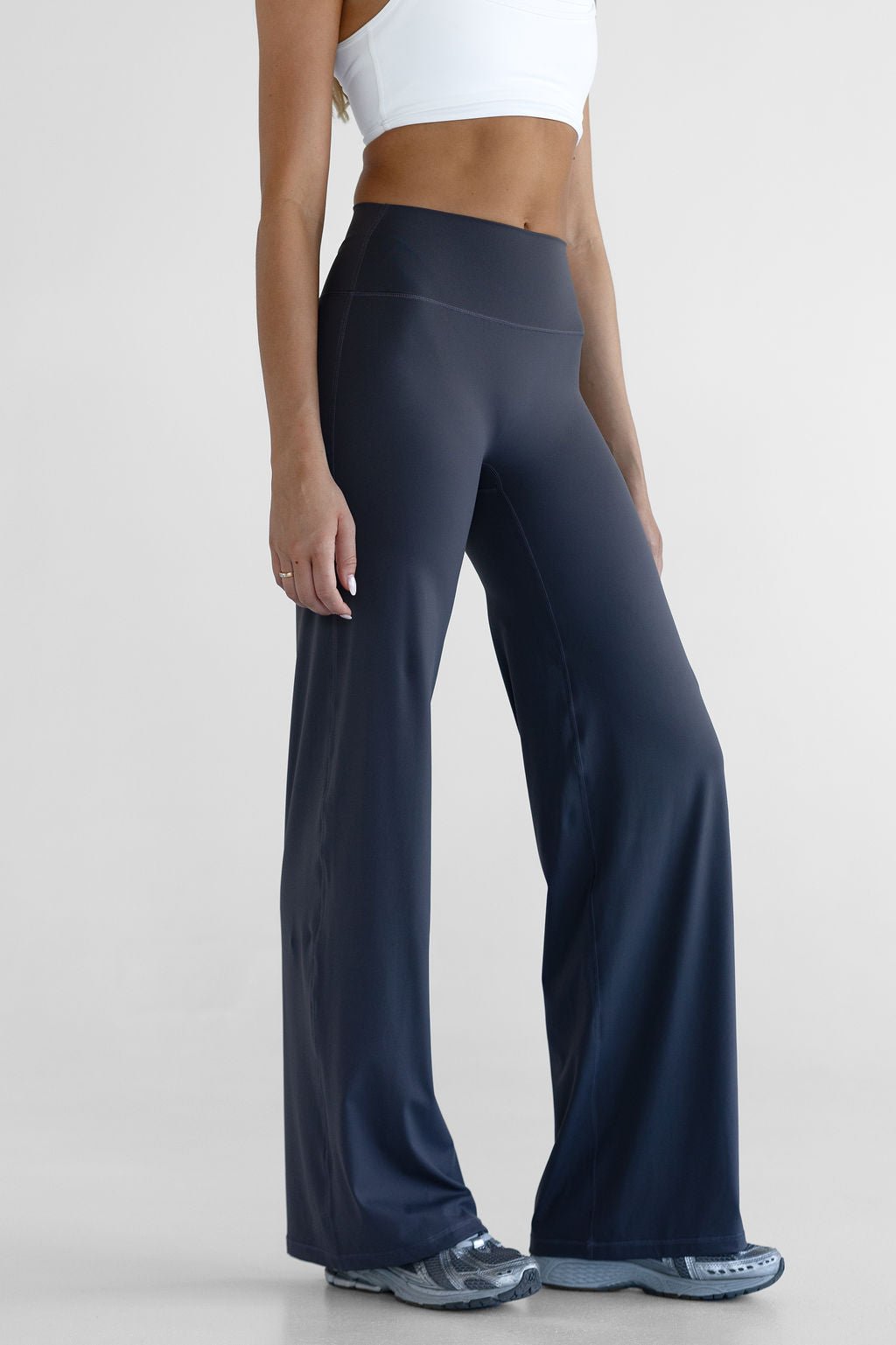 Sculpt Wide Leg Pants - Ash - LEELO ACTIVE