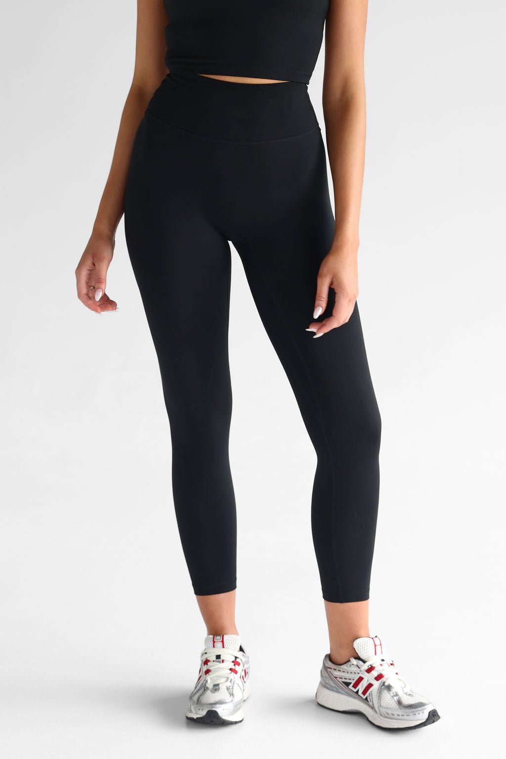 Signature 7/8 Leggings - Black - LEELO ACTIVE