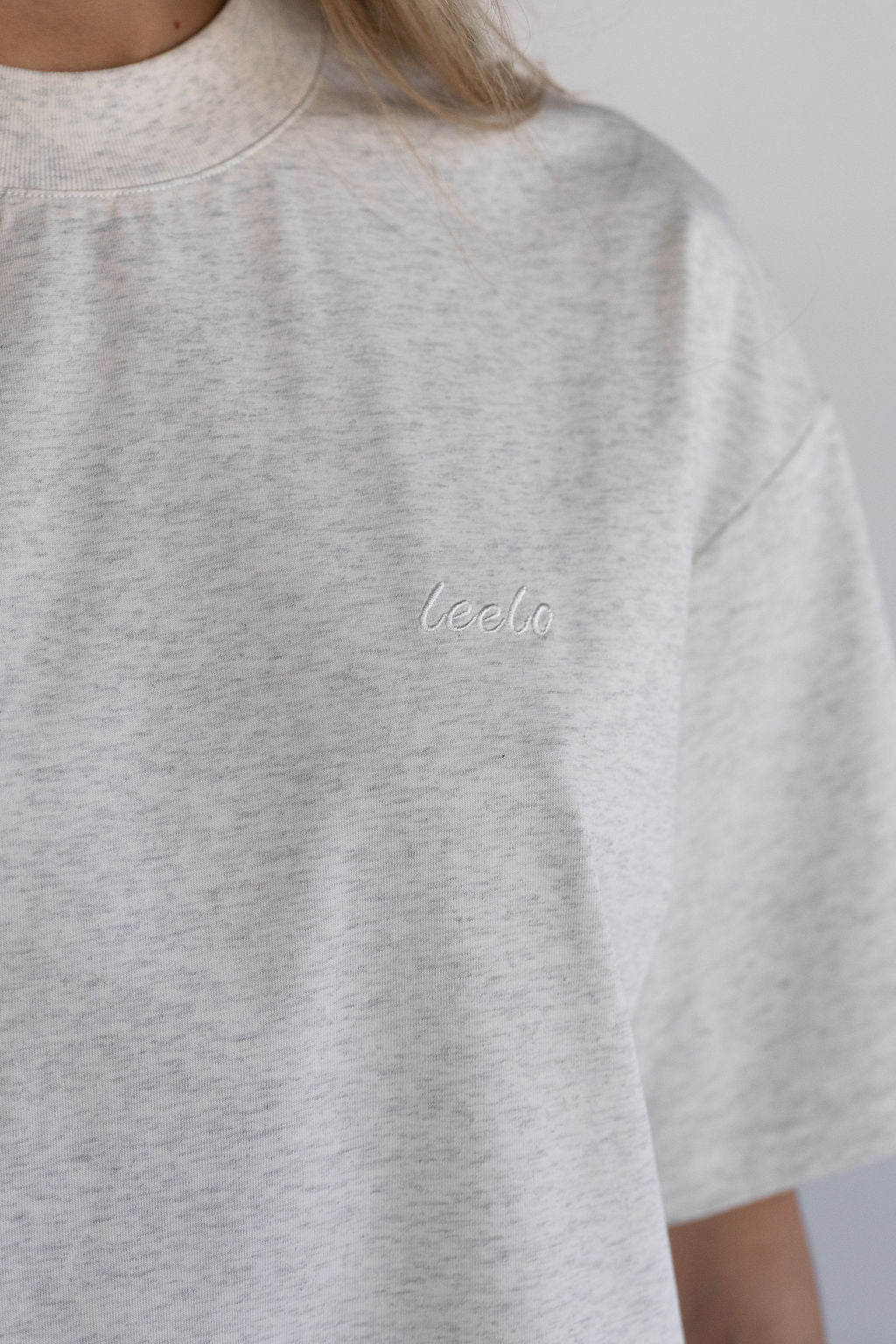Signature Boyfriend Tee - Oatmeal - LEELO ACTIVE
