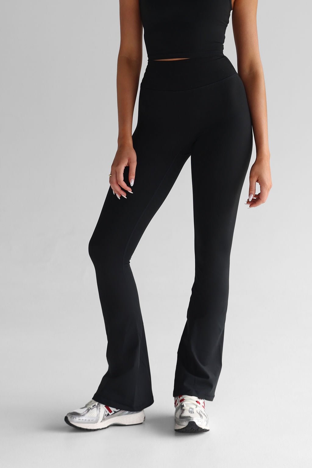 Signature Flare Leggings - Black - LEELO ACTIVE