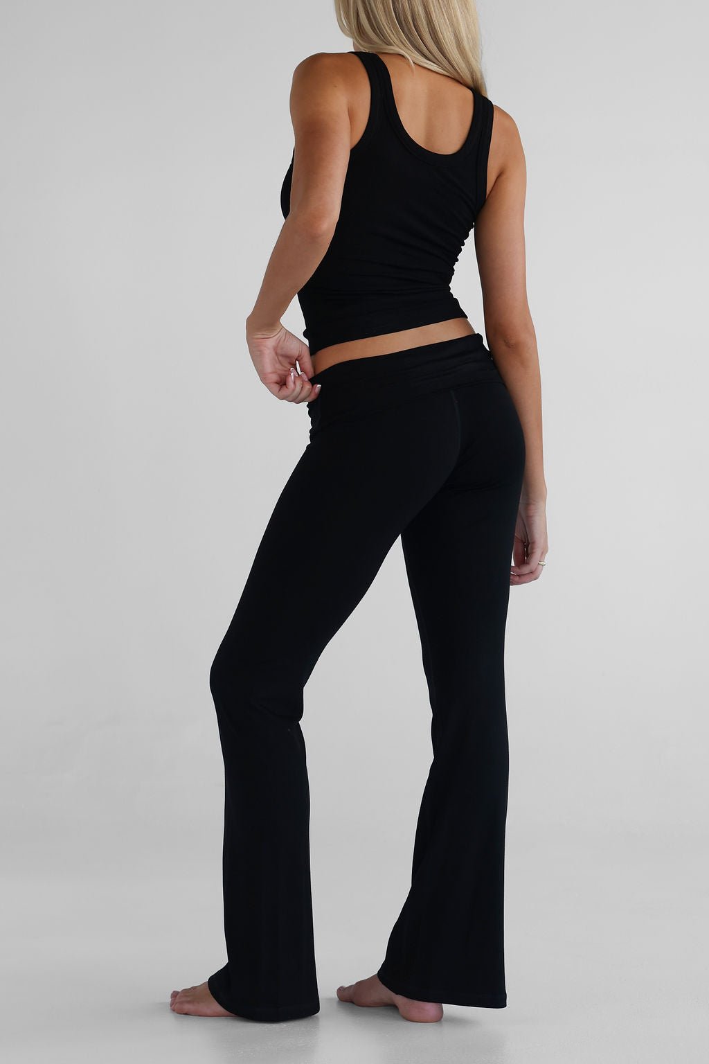 The Lounge Flare - Black - LEELO ACTIVE