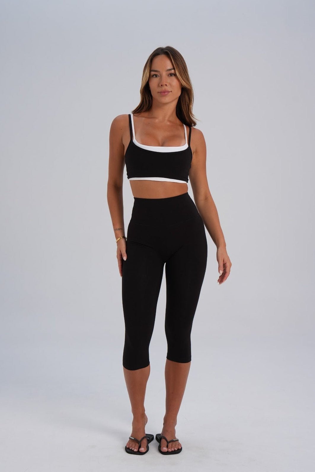The Organic Cotton Capri - Black (pre-order) - LEELO ACTIVE