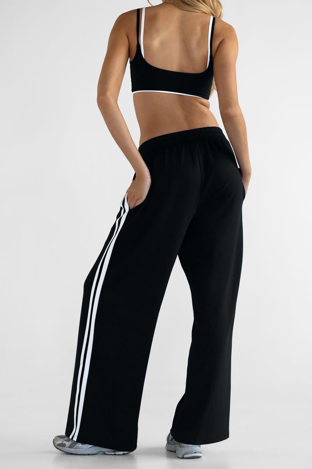 Track Star Pants - Black - LEELO ACTIVE