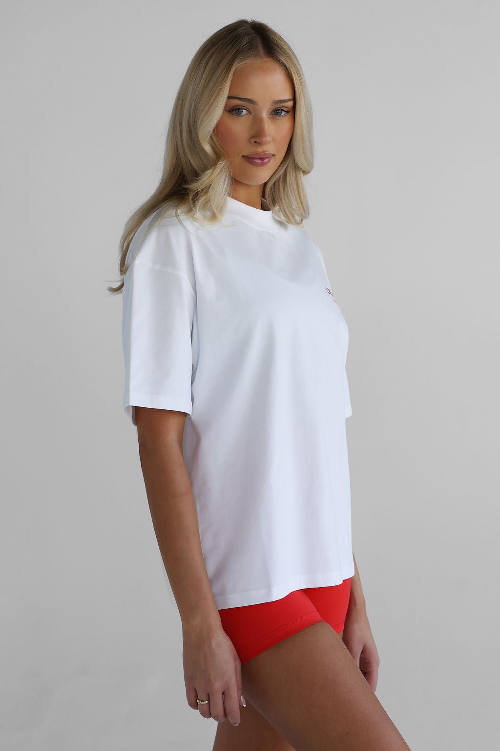 V6 Pilates Collection Chilli Tee - White - LEELO ACTIVE