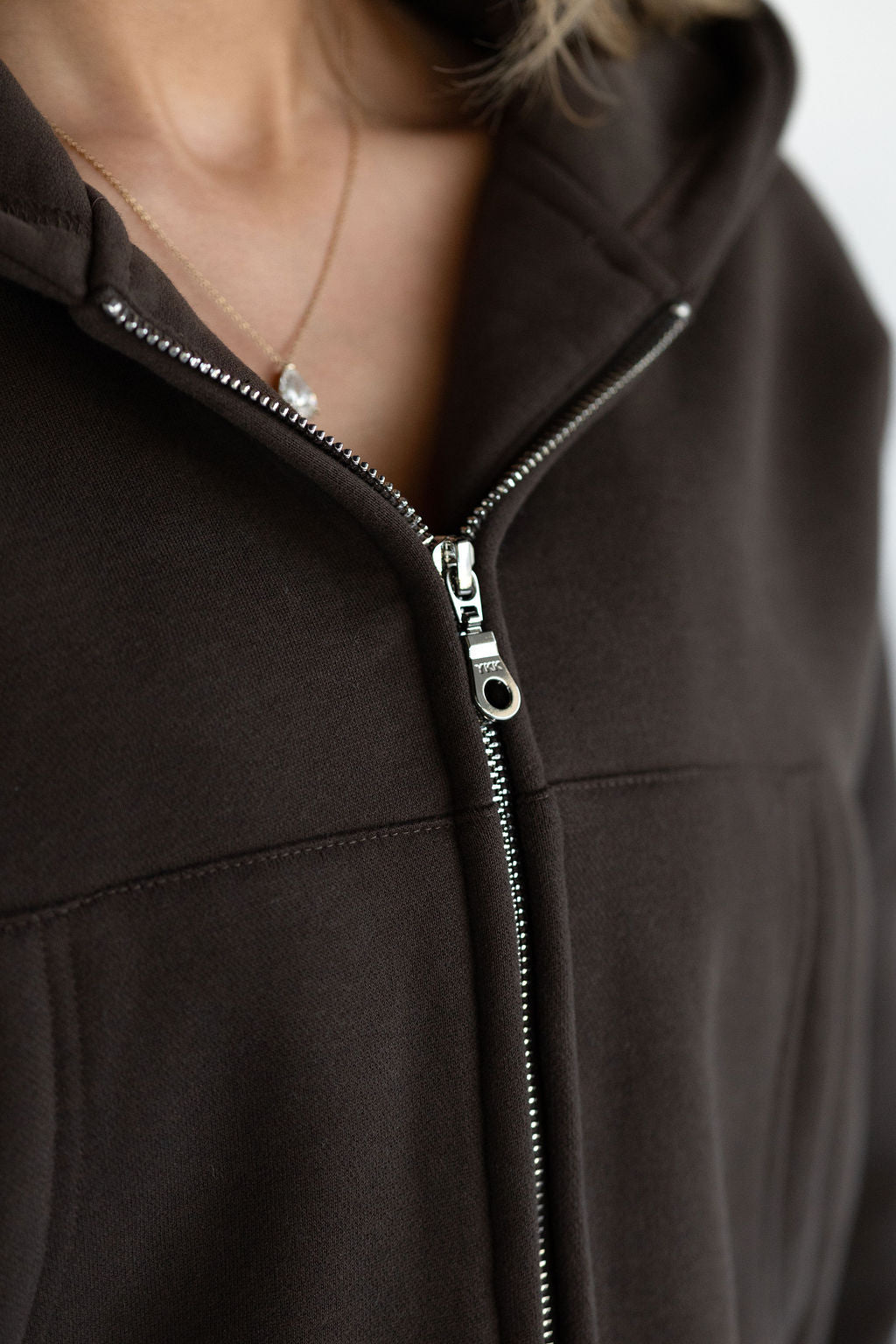 Zip Hoodie - Dark Chocolate - LEELO ACTIVE