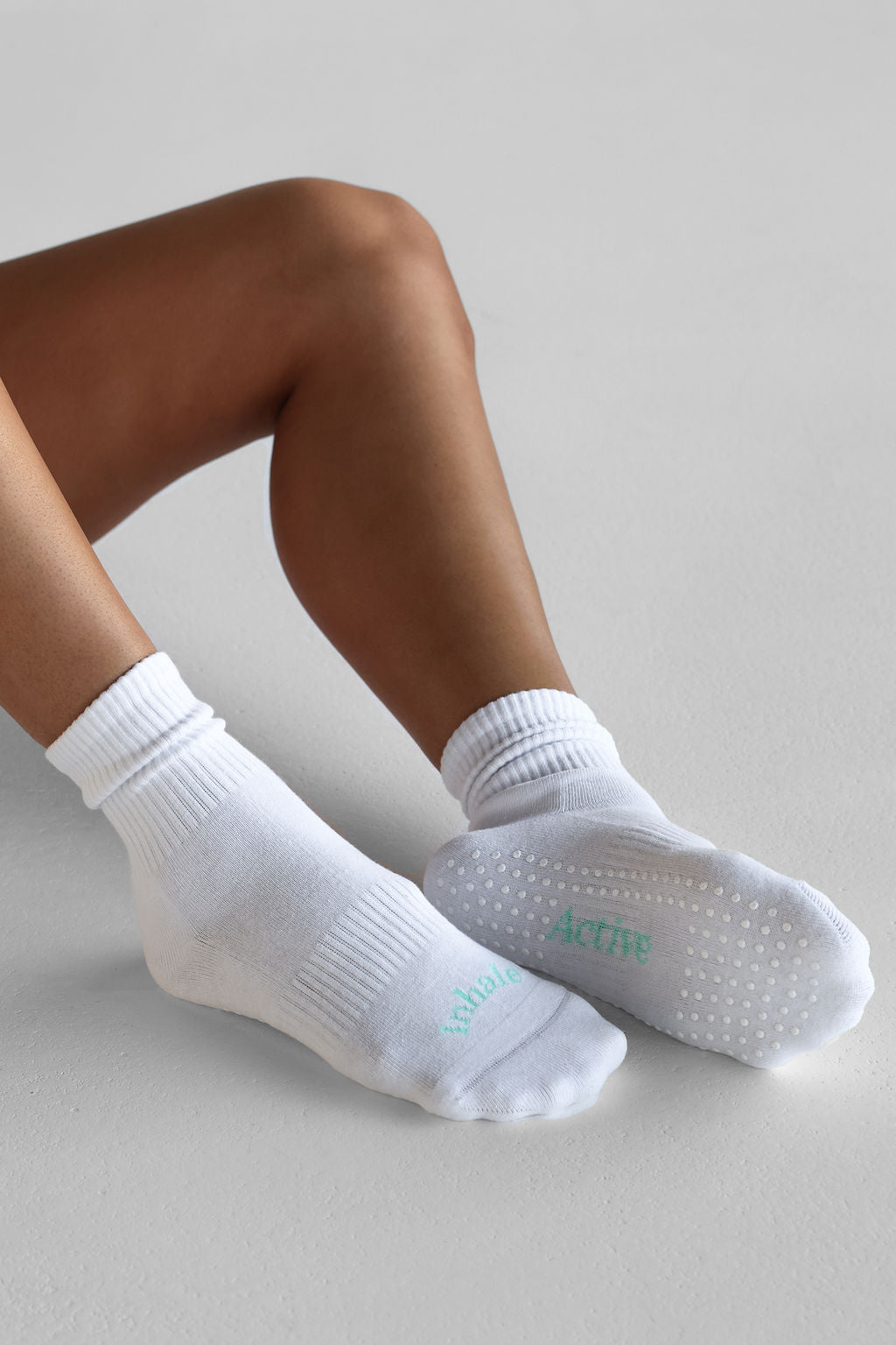 Breathe Grip Socks - Mint - LEELO ACTIVE