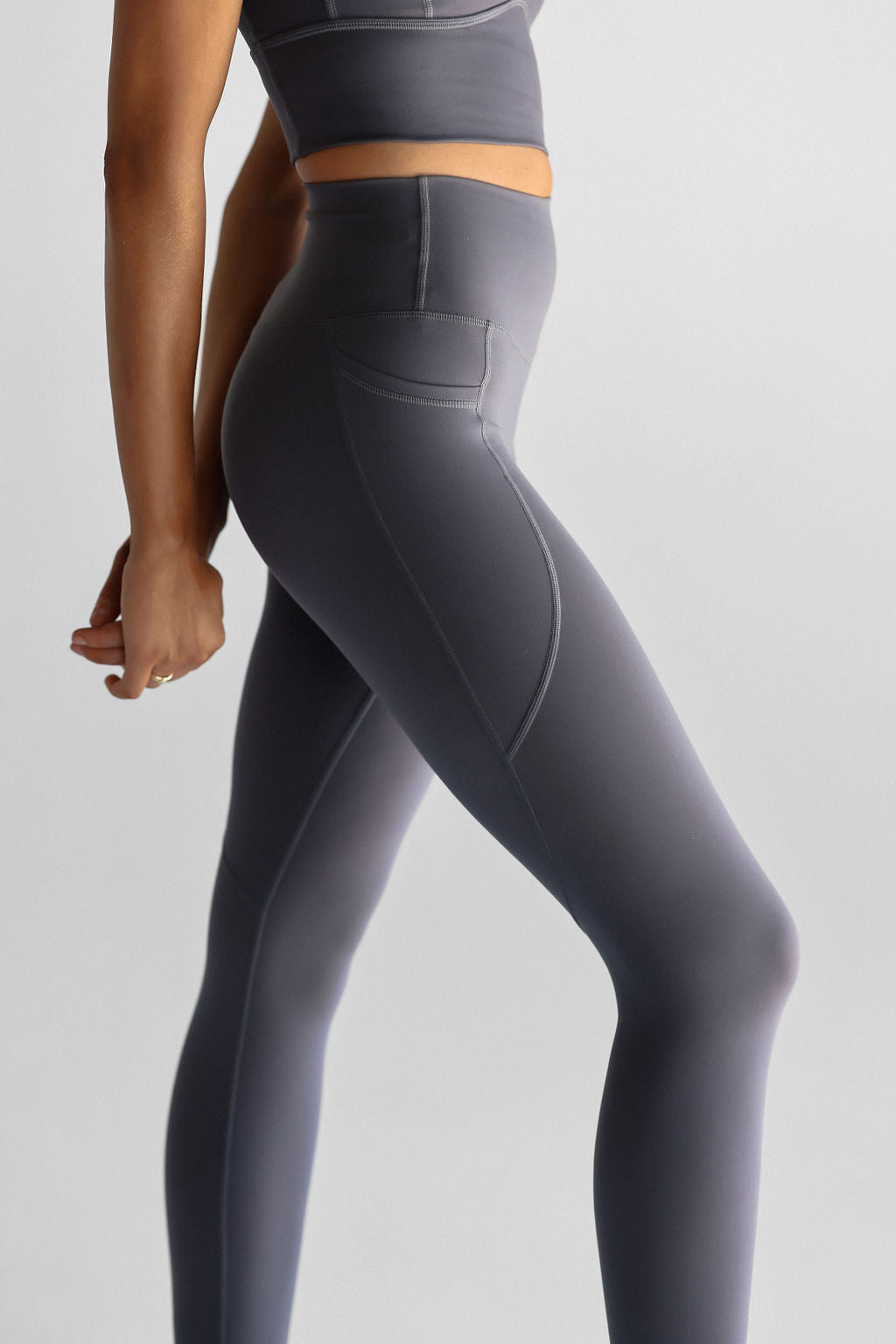 Charcoal Pocket Leggings - 7/8 length - LEELO ACTIVE