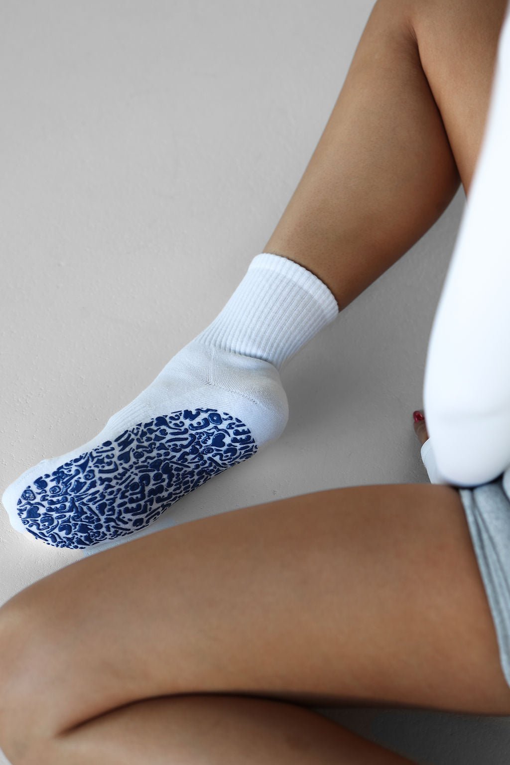 Grip Socks - The Design Collection - LEELO ACTIVE