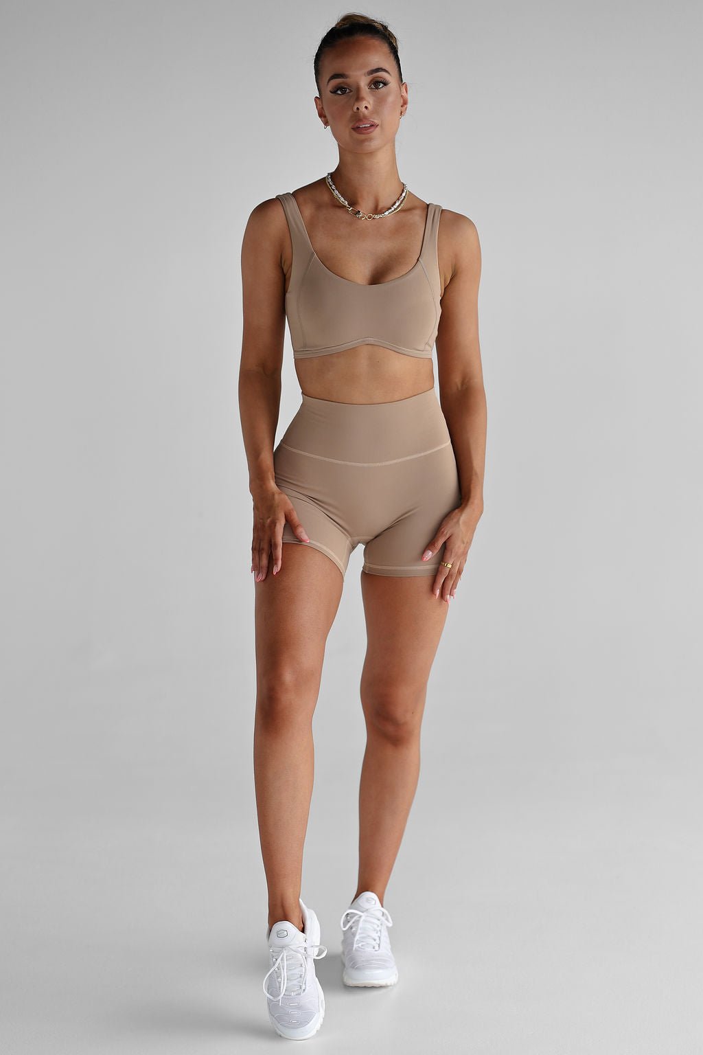 Luxe Signature Crop - Tan - LEELO ACTIVE