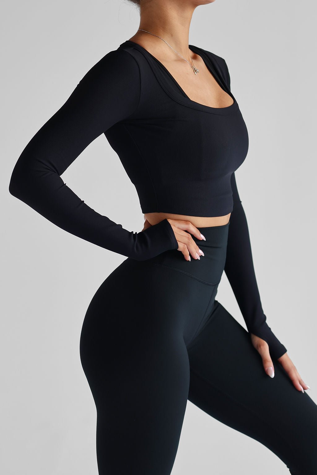 Ribbed Long Sleeve Crop - Black - LEELO ACTIVE