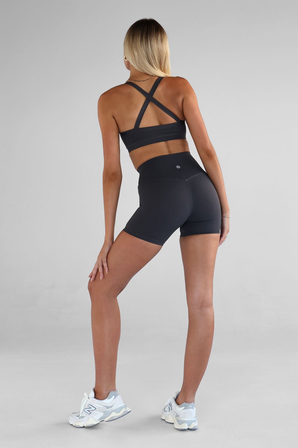 SCULPT Bike Shorts - Ash SHIPPING FROM 12/02 - LEELO ACTIVE