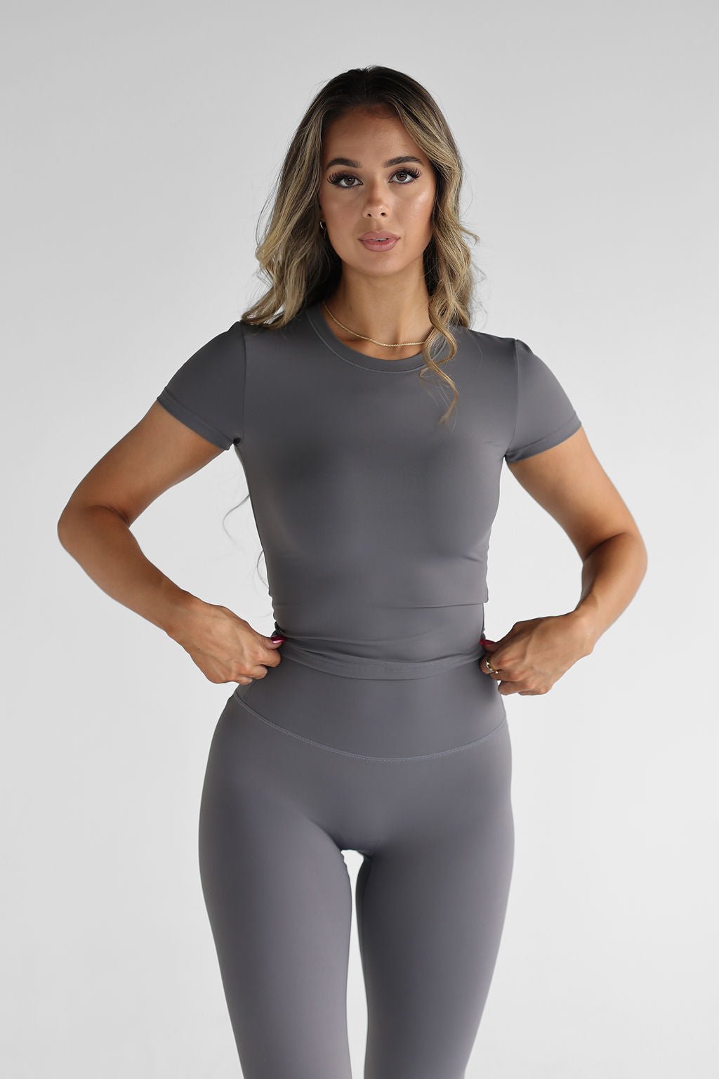 SCULPT Fitted Tee - Charcoal - LEELO ACTIVE