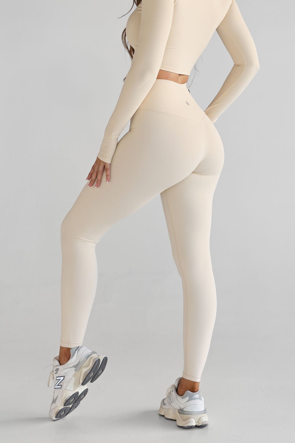 SCULPT Full Length Leggings - French Vanilla (AVAILABLE 13/08) - LEELO ACTIVE