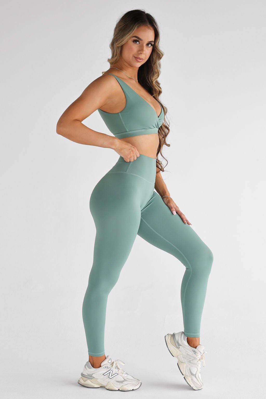 SCULPT Full Length Leggings - Sage SHIPPING FROM 3/11 - LEELO ACTIVE