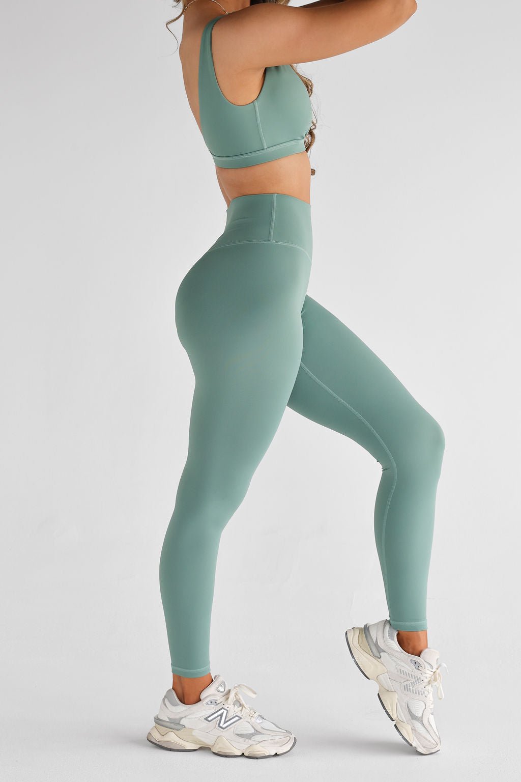SCULPT Full Length Leggings - Sage SHIPPING FROM 3/11 - LEELO ACTIVE